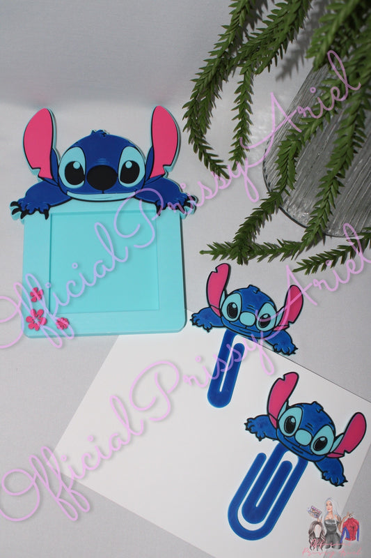 Blue Alien Stationery