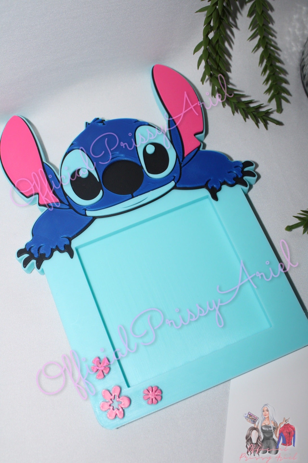 Blue Alien Stationery